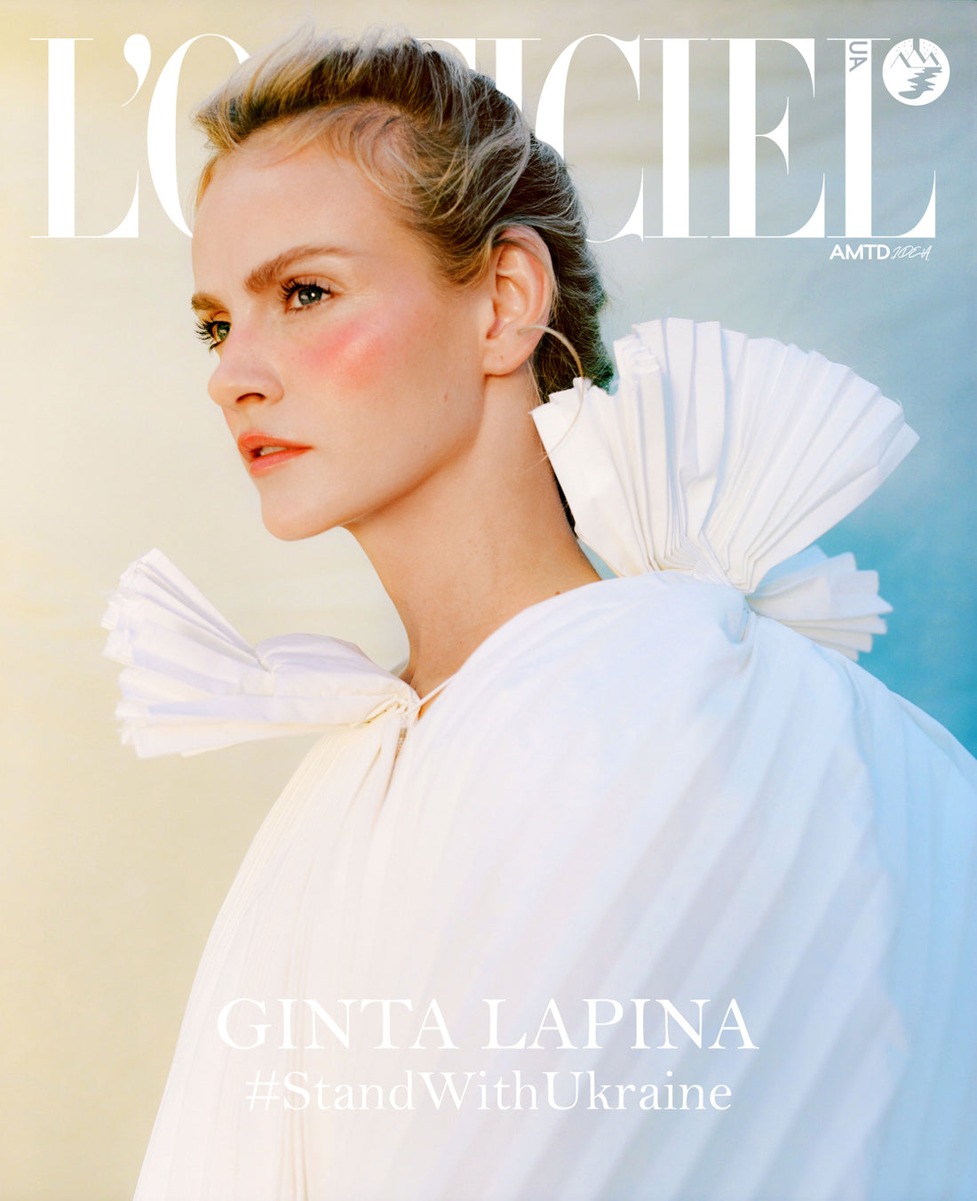 L'Officiel Ukraine digital cover